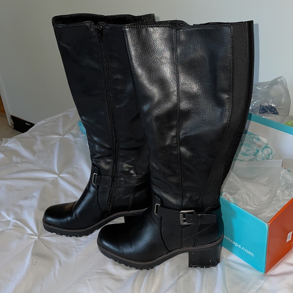 HIGH BOOTS - Picture 2 of 5